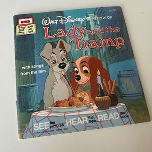 1979 Walt Disney's Story of the Lady and the Tramp Read Along Book